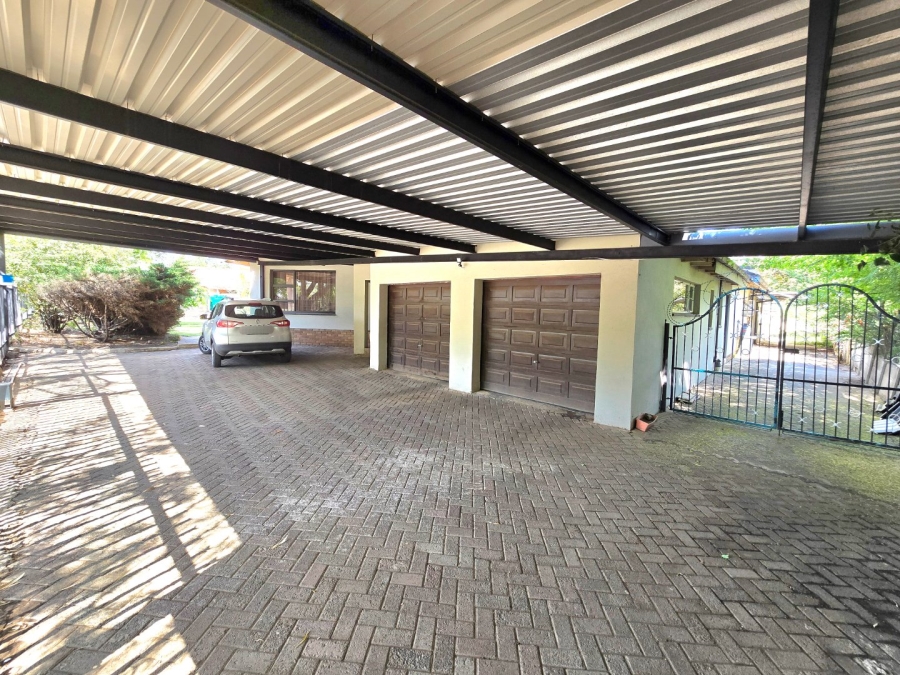 4 Bedroom Property for Sale in Panorama Free State